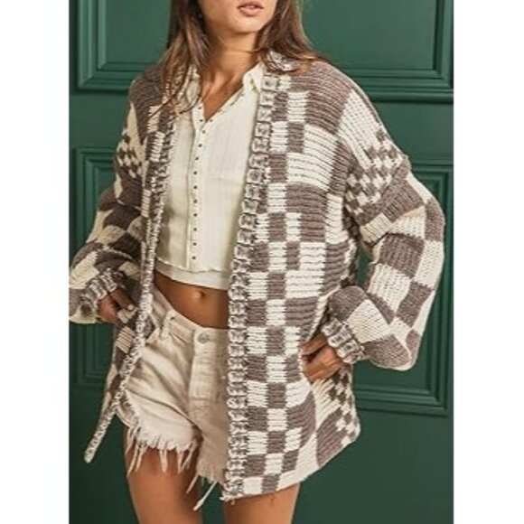 TALULAH Sweaters - 1X Talulah Check Cardigan Sweater Oversize Balloon Sleeve Taupe Cream Boutique